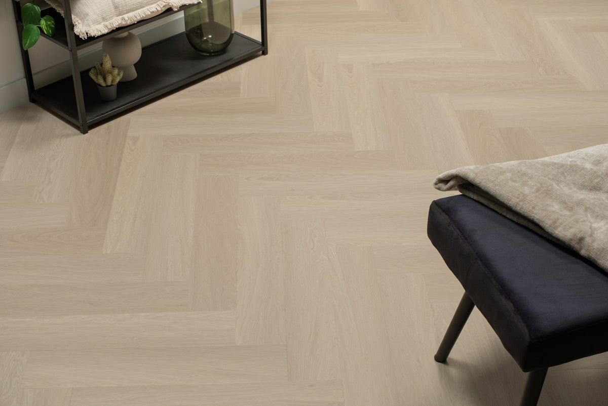 Floer Beige Eiken Visgraat Plak PVC FLR - 3512 - Solza.nl
