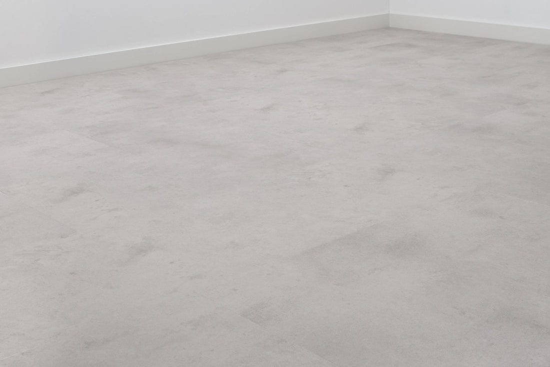 Floer Betonlook Lichtgrijs Tegel PVC MEGAMAT FLR - 3613 - Solza.nl