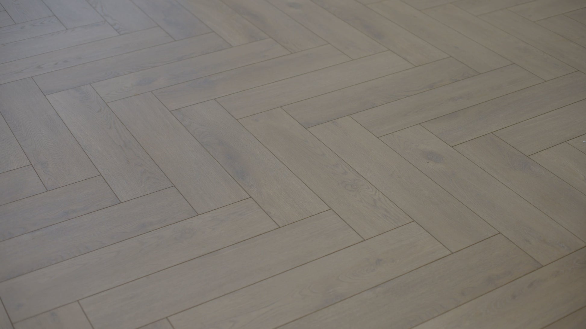 Floer Fischgrät Laminat Mokka Schwarz Eiche FLR-1608